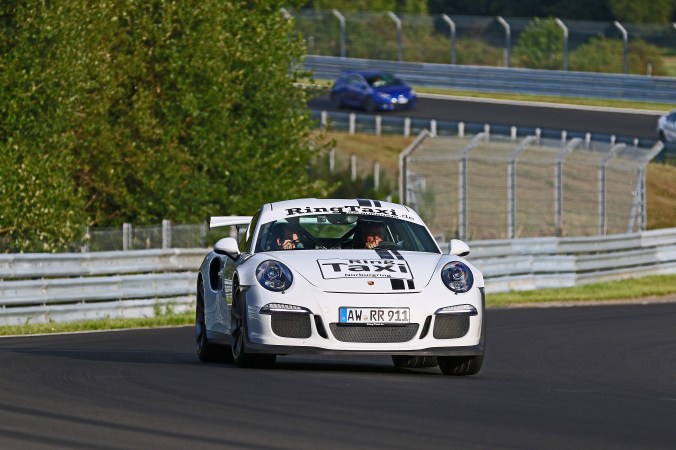 racetracker_3379574_48042